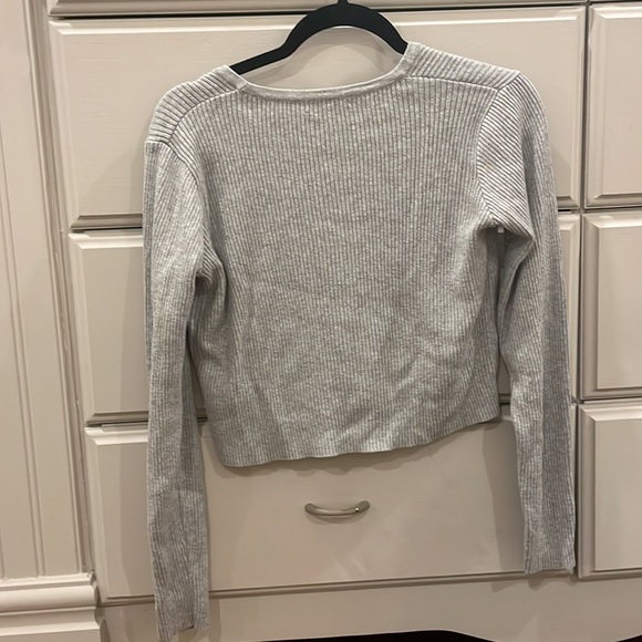 Button up brandy melville top - Picture 4 of 4